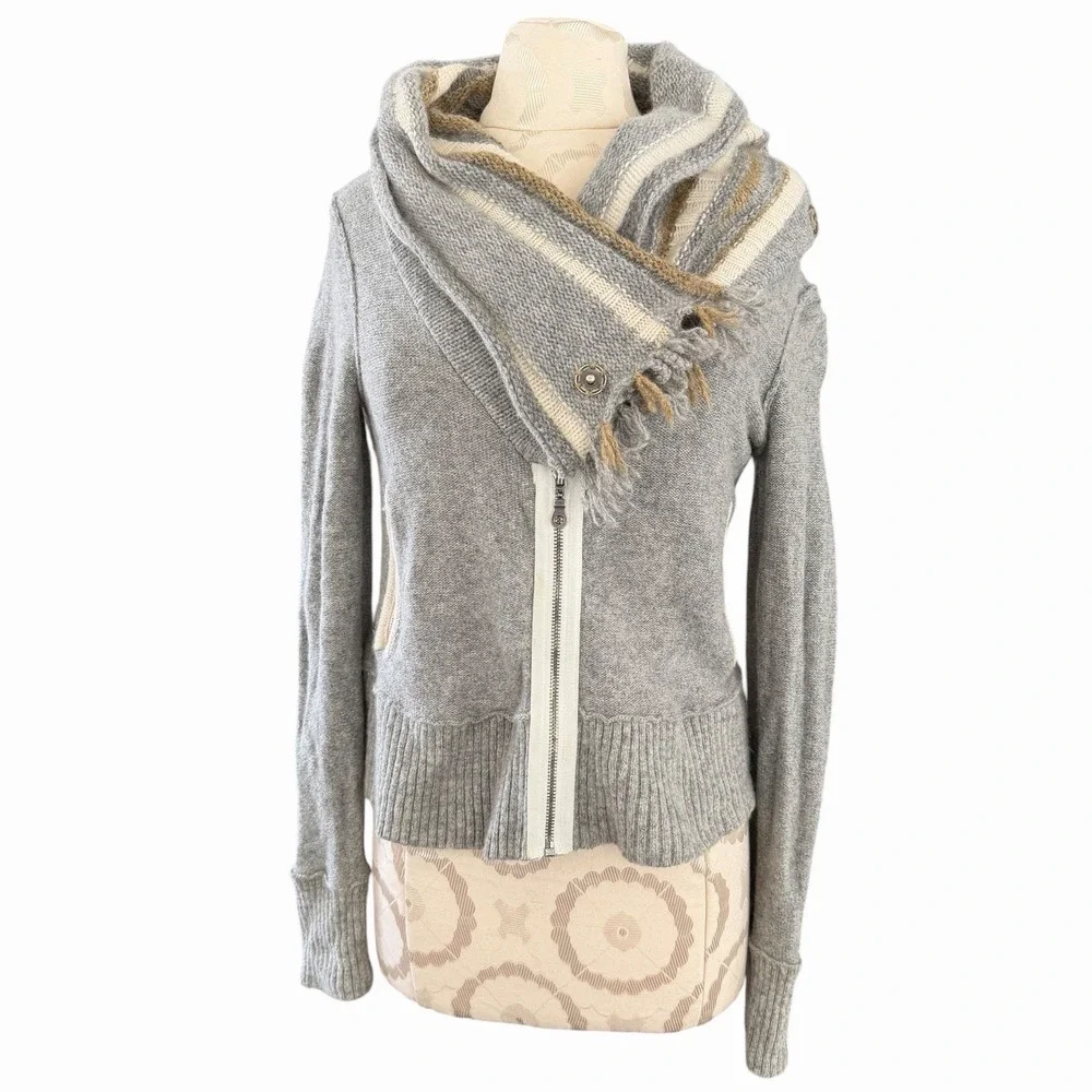 Free People Sweater Small Faux Scarf  Cowl Neck Gray Wool Zip Crop Jacket Knit
